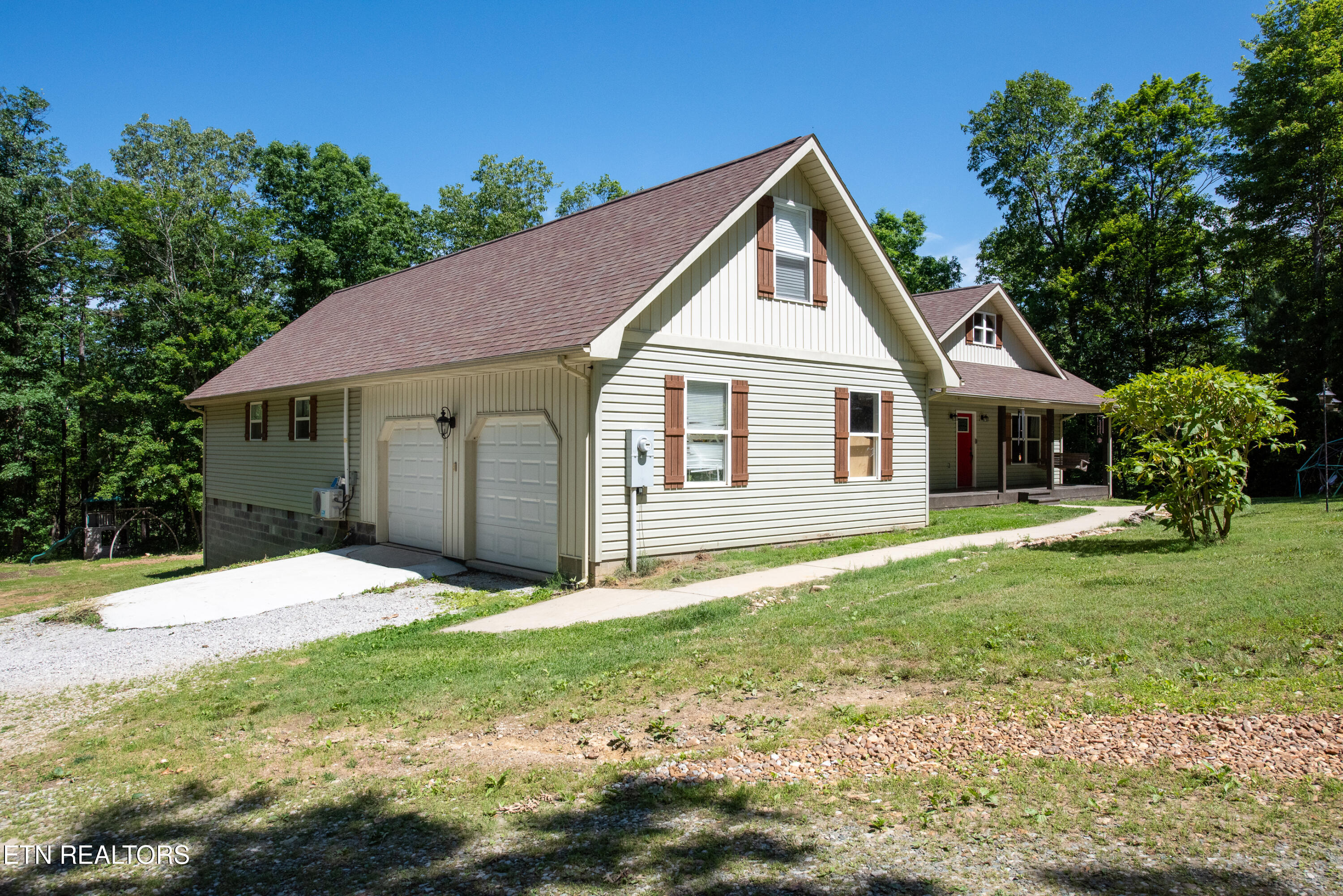 204 Forest Ridge Drive