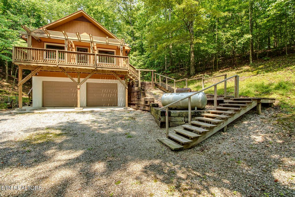 Photo of 725 New Hope Rd Rd, Rockwood, TN 37854 (MLS # 1304260)