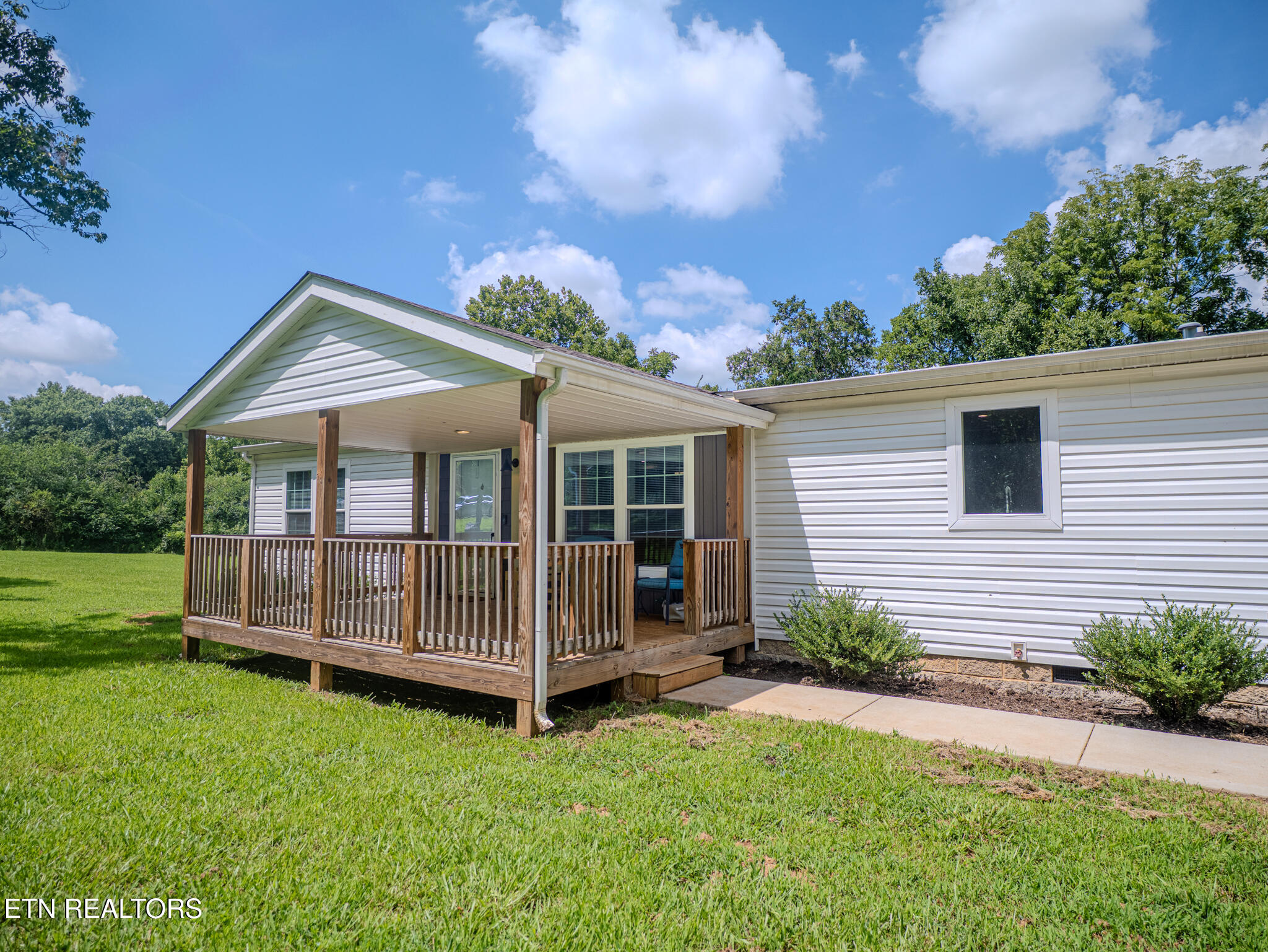 129 W Vinegar Valley Rd