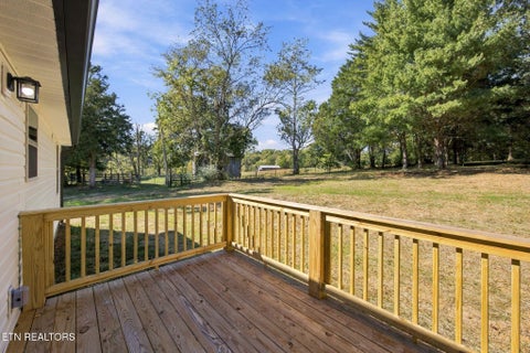 Tiny photo for 610 Lawrence St, Etowah, TN 37331 (MLS # 1359642)