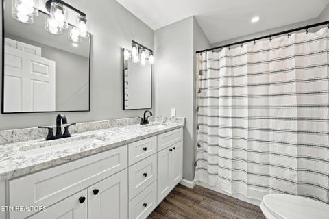 Tiny photo for 610 Lawrence St, Etowah, TN 37331 (MLS # 1359642)