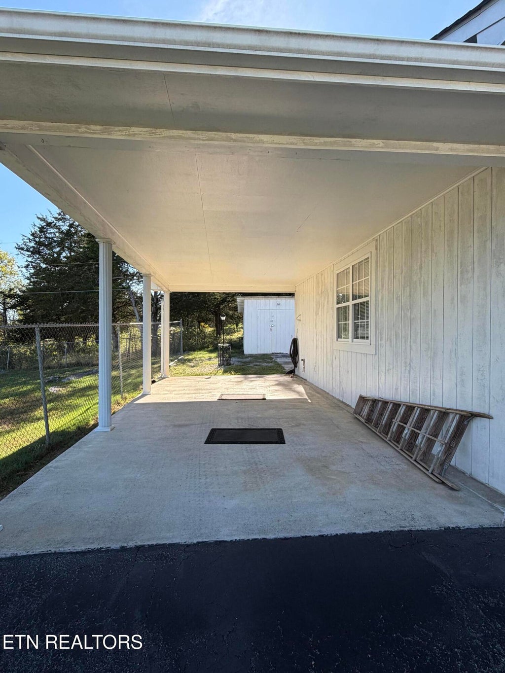 Photo of 125 Christian St, Harrogate, TN 37752 (MLS # 1356894)