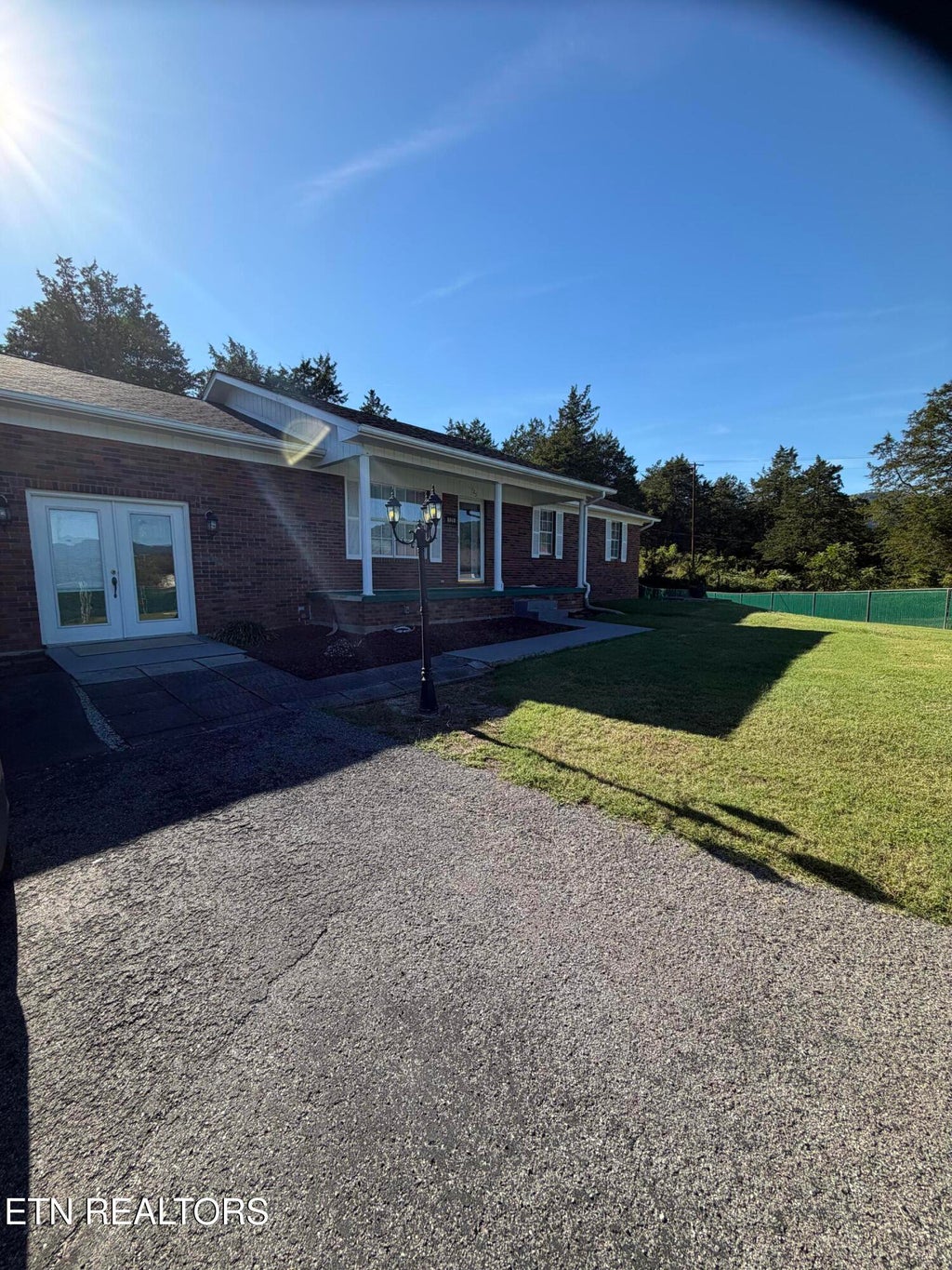 Photo of 125 Christian St, Harrogate, TN 37752 (MLS # 1356894)