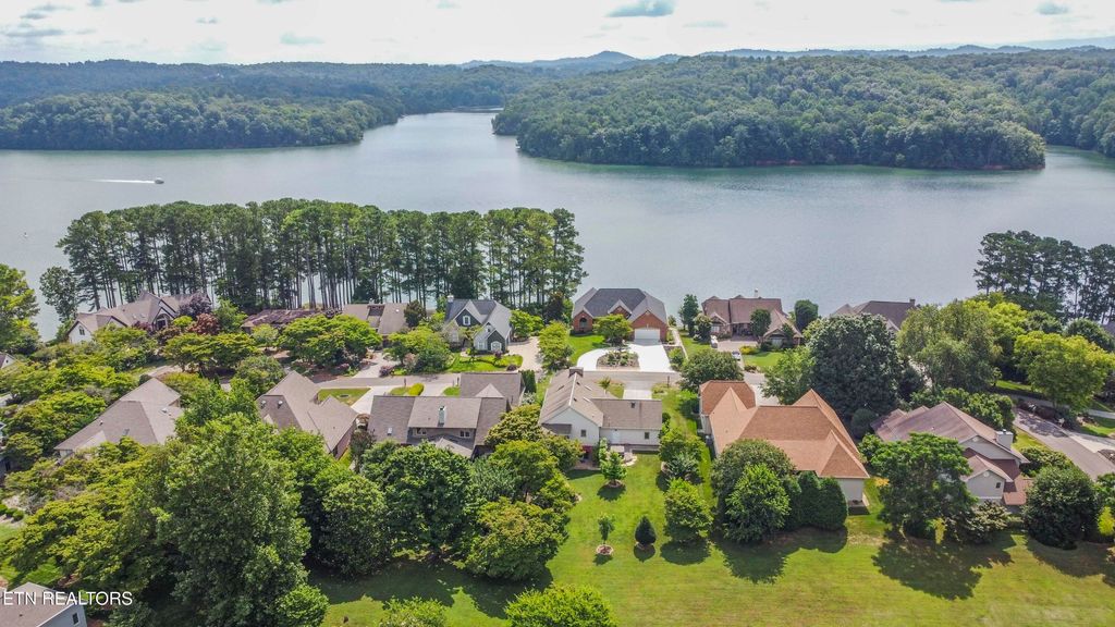 Photo of 127 Kiowa Way, Loudon, TN 37774 (MLS # 1306835)