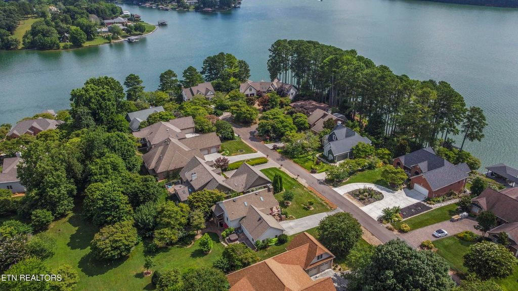 Photo of 127 Kiowa Way, Loudon, TN 37774 (MLS # 1306835)