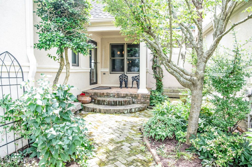 Photo of 3470 Navigator Point, Knoxville, TN 37922 (MLS # 1342807)