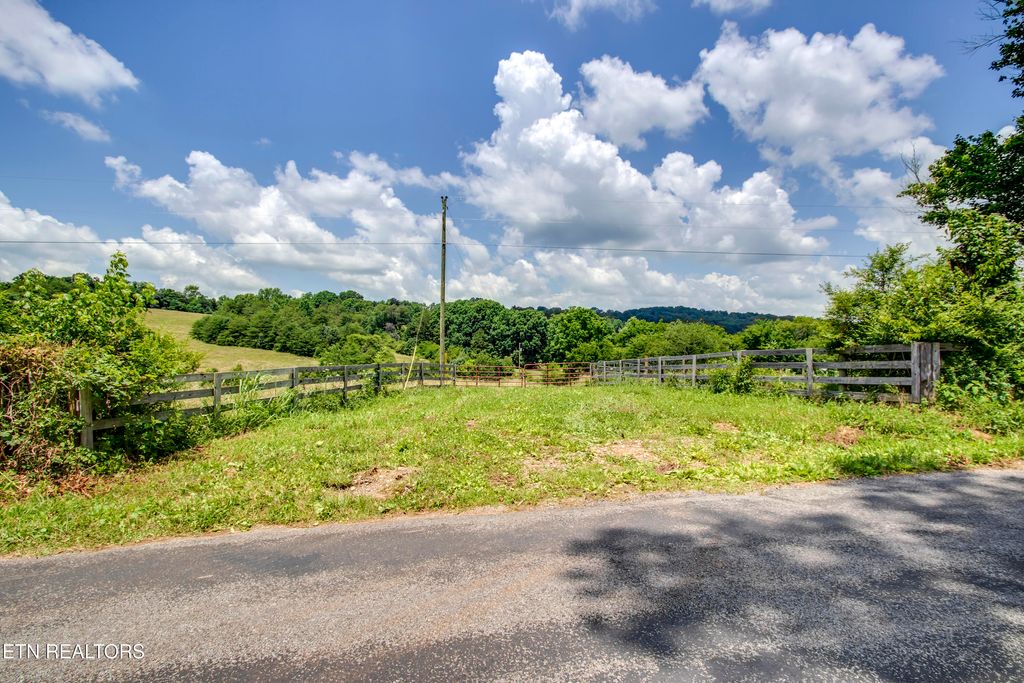 Photo of 371 County Road 280, Niota, TN 37826 (MLS # 1308894)