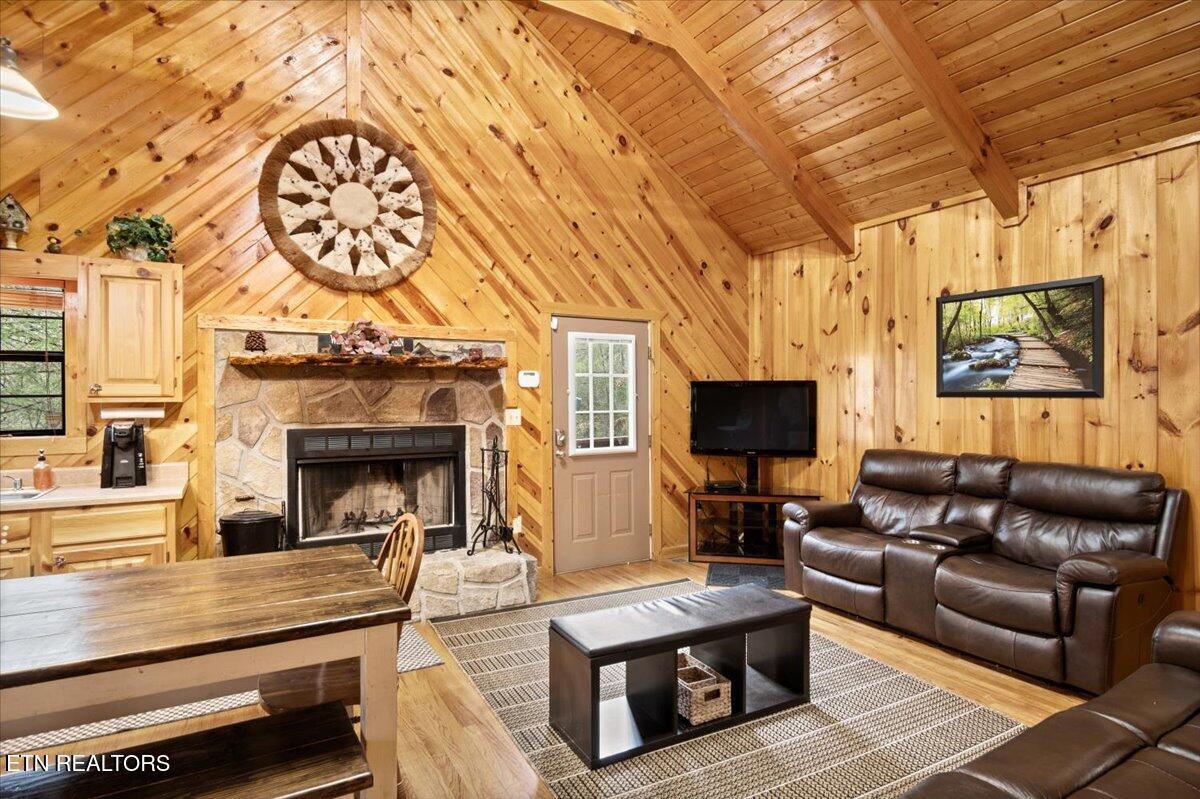 4164 Lumber Jack Way