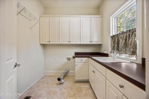 Tiny photo for 1430 Herefordshire Lane, Knoxville, TN 37922 (MLS # 1358367)