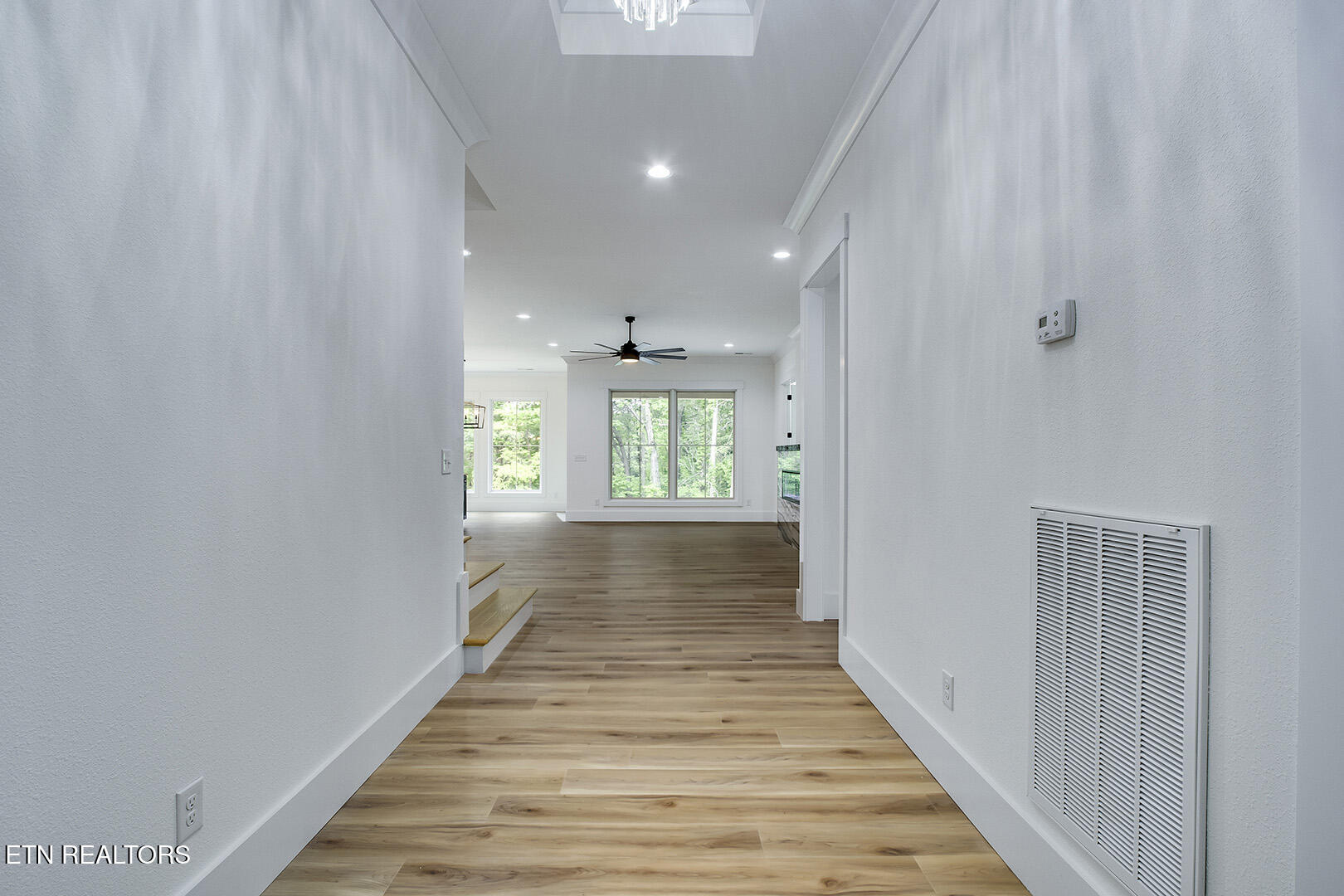 306 Uhdali Place Place