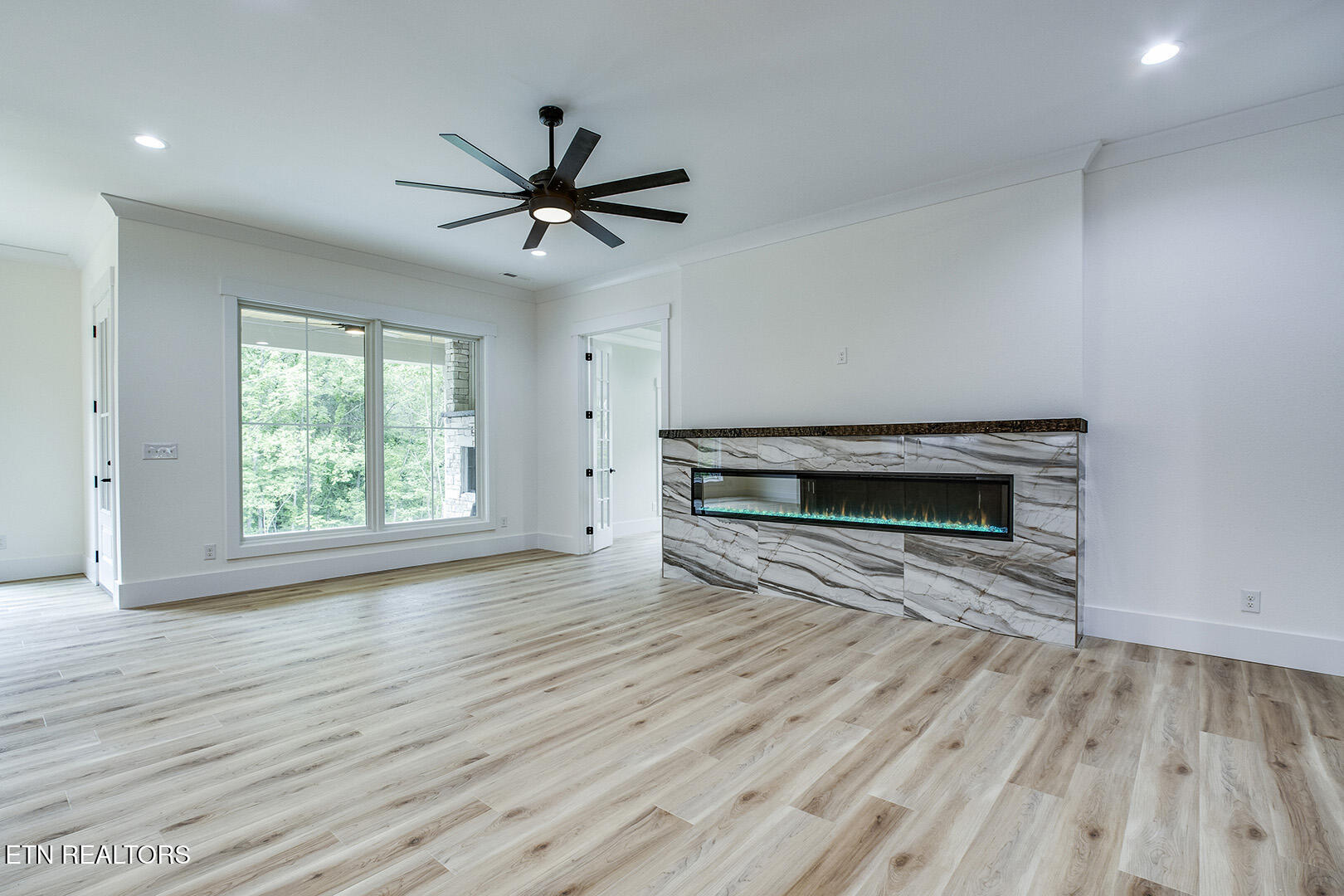 306 Uhdali Place Place