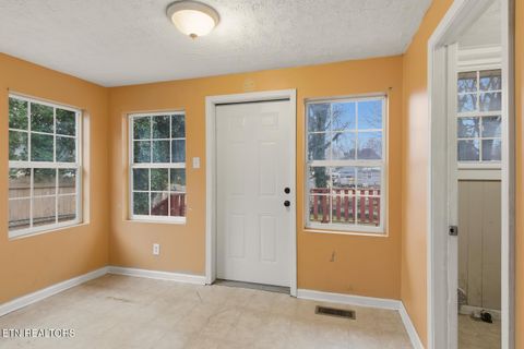 Tiny photo for 2210 Virginia Ave, Knoxville, TN 37921 (MLS # 1325896)