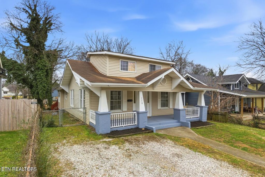 Photo of 2210 Virginia Ave, Knoxville, TN 37921 (MLS # 1325896)