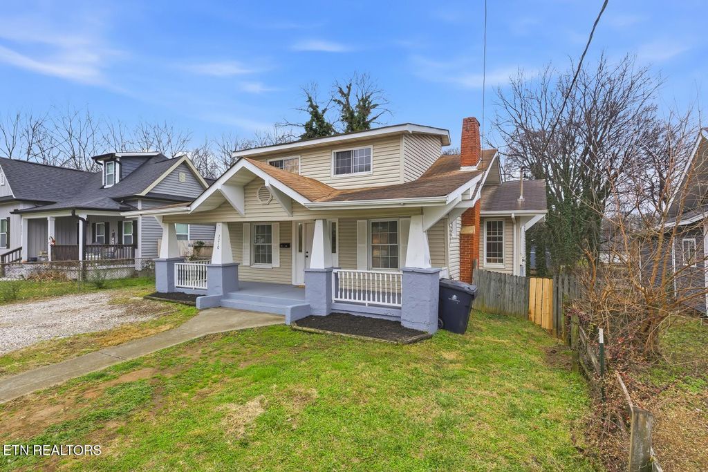 Photo of 2210 Virginia Ave, Knoxville, TN 37921 (MLS # 1325896)