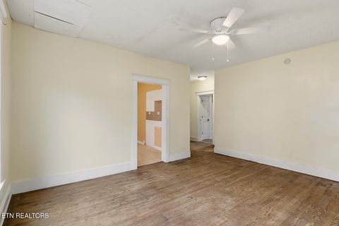 Tiny photo for 2210 Virginia Ave, Knoxville, TN 37921 (MLS # 1325896)