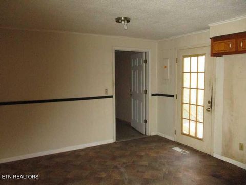 Tiny photo for 639 Southard St, Tellico Plains, TN 37385 (MLS # 1325698)