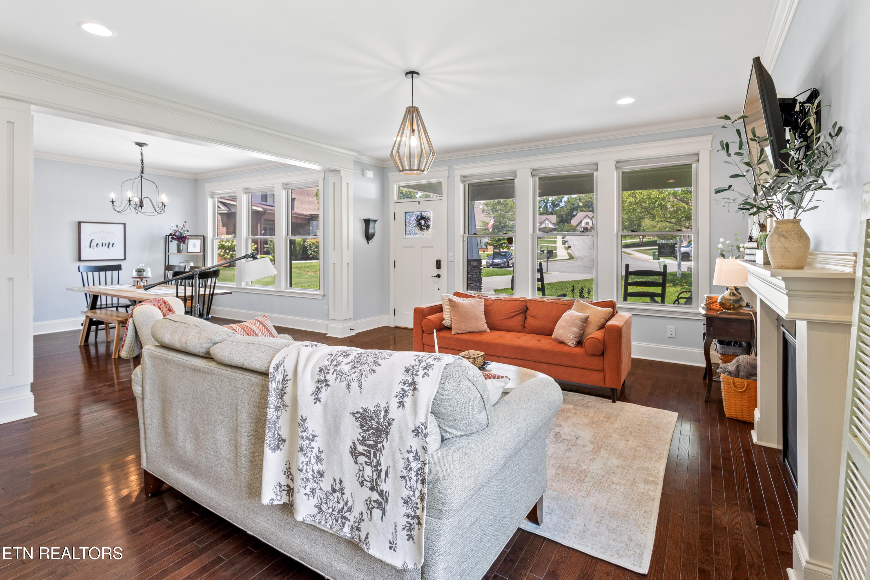 2130 Leah Lane