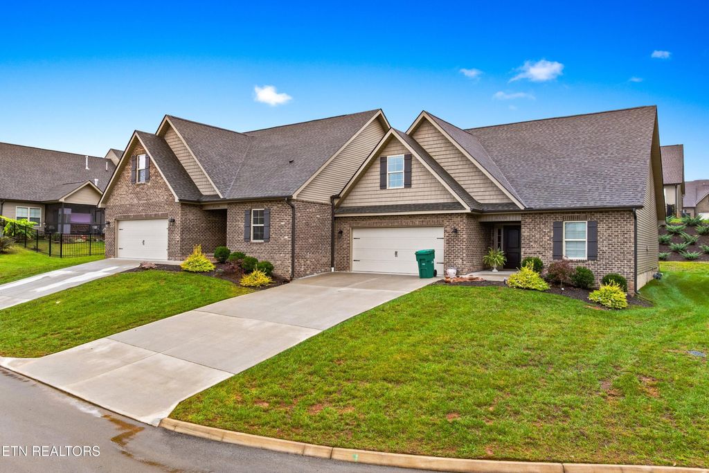 Photo of 5114 Ivy Branch Lane, Knoxville, TN 37918 (MLS # 1334938)