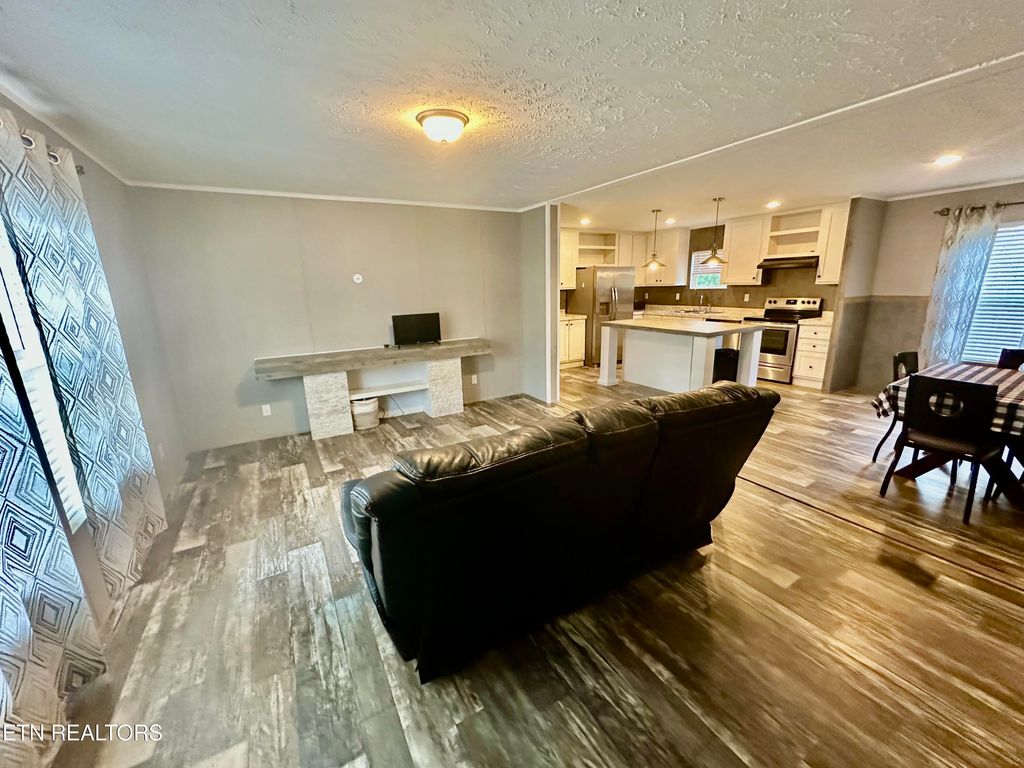 Photo of 2528 Dogwood Drive, Sevierville, TN 37876 (MLS # 1317970)