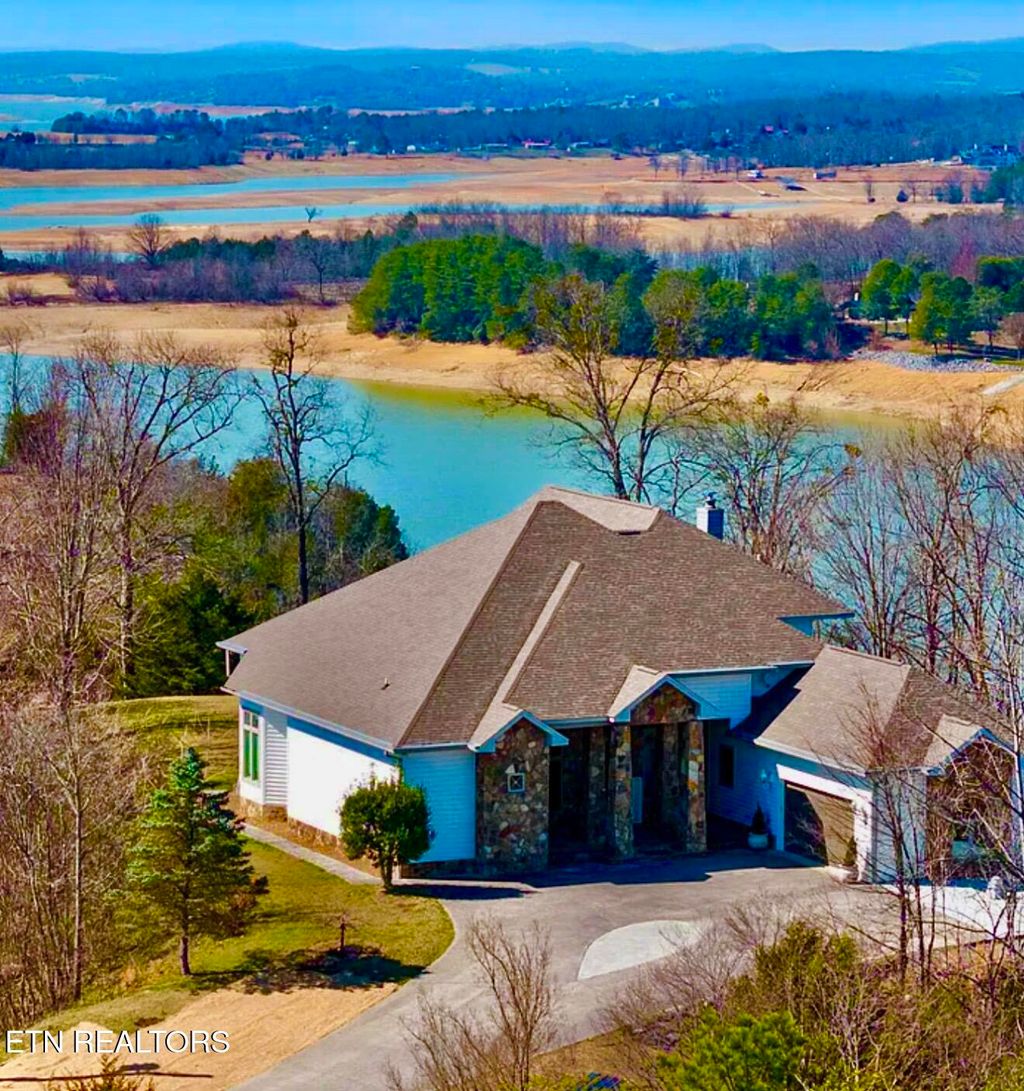 Photo of 3467 Caywood Rd, Dandridge, TN 37725 (MLS # 1330100)
