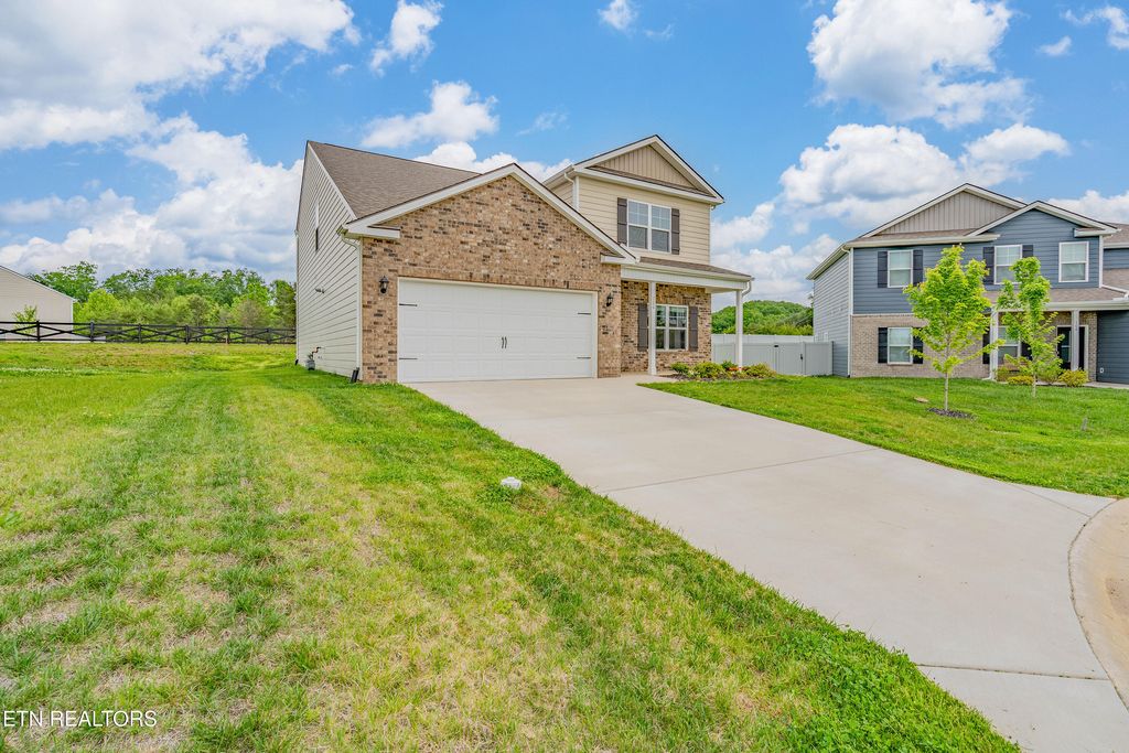 Photo of 106 Gigi Lane, Oak Ridge, TN 37830 (MLS # 1300813)