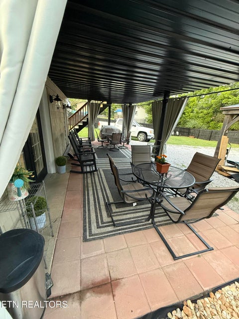 Tiny photo for 925 Medaris St, Clinton, TN 37716 (MLS # 1345993)