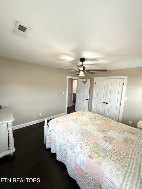 Tiny photo for 925 Medaris St, Clinton, TN 37716 (MLS # 1345993)