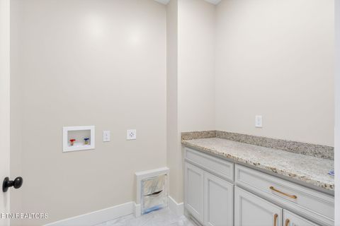 Tiny photo for 770 Estate Loop Tr, Crossville, TN 38555 (MLS # 1335902)
