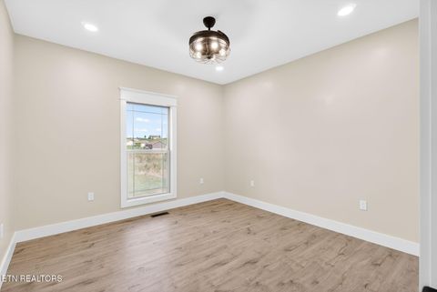 Tiny photo for 770 Estate Loop Tr, Crossville, TN 38555 (MLS # 1335902)