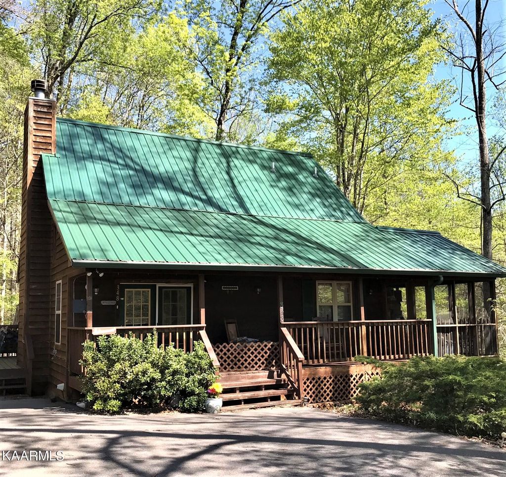 Photo of 348 Rainbow Circle, Townsend, TN 37882 (MLS # 1223277)