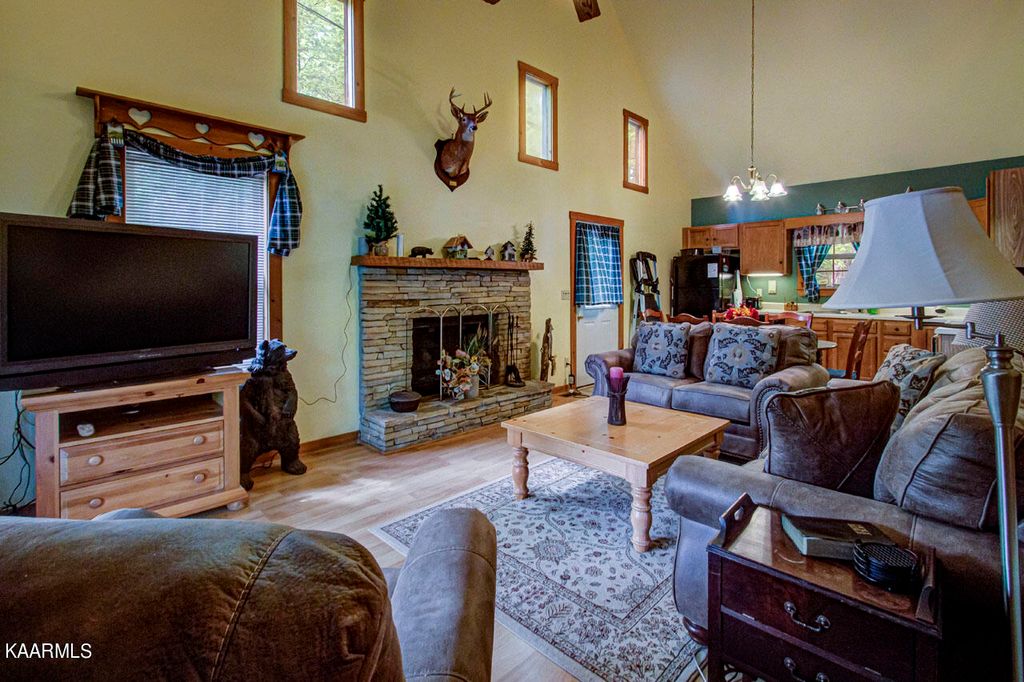 Photo of 348 Rainbow Circle, Townsend, TN 37882 (MLS # 1223277)