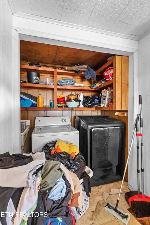 Tiny photo for 555 Poplar Ave, Jellico, TN 37762 (MLS # 1335454)