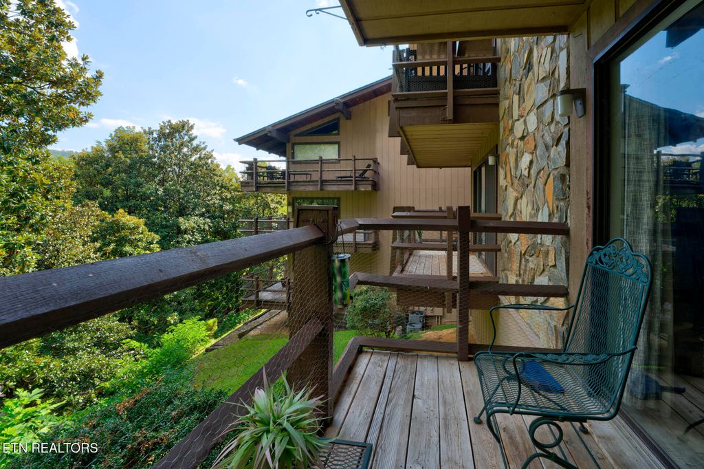 Photo of 1081 Cove Rd #613, Sevierville, TN 37876 (MLS # 1316980)
