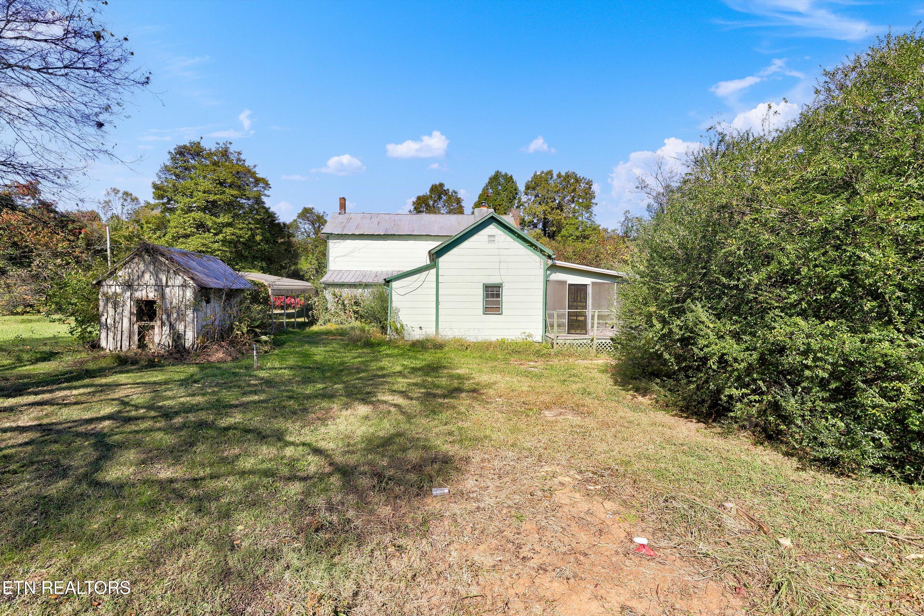 1816 E Brown School Rd