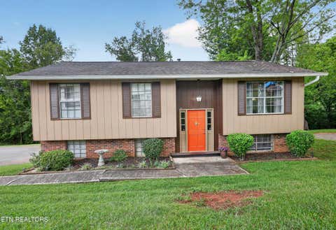 Photo of 2220 Highland Rd, Maryville, TN 37801 (MLS # 1350756)