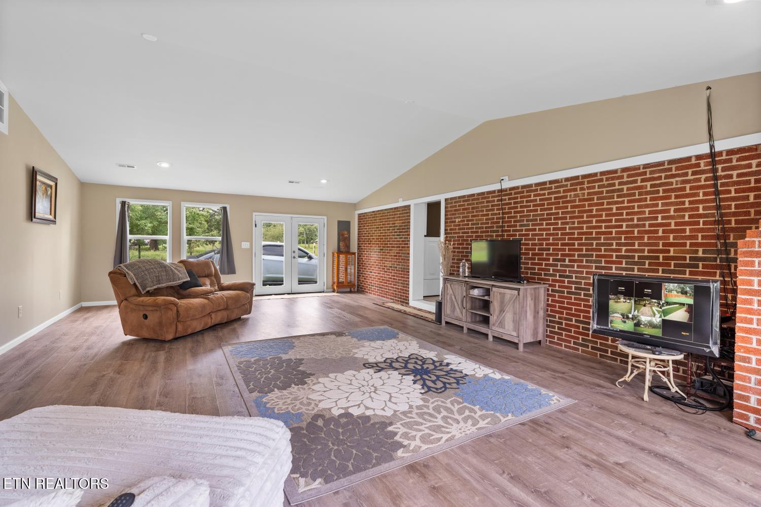 217 SE Mcclanahan Road