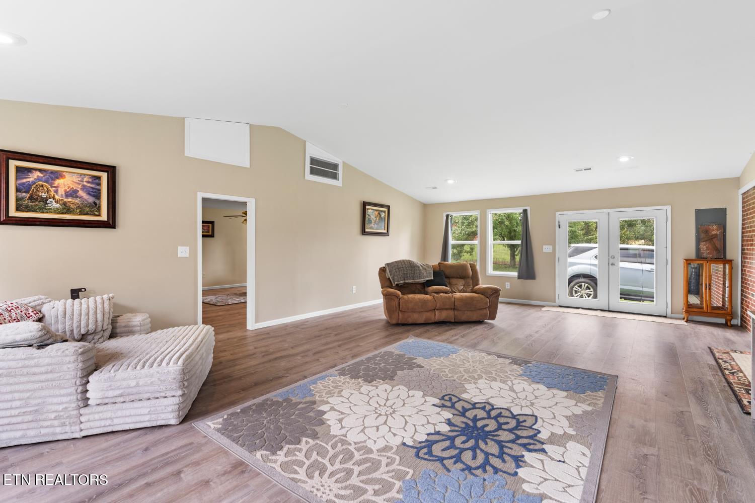217 SE Mcclanahan Road