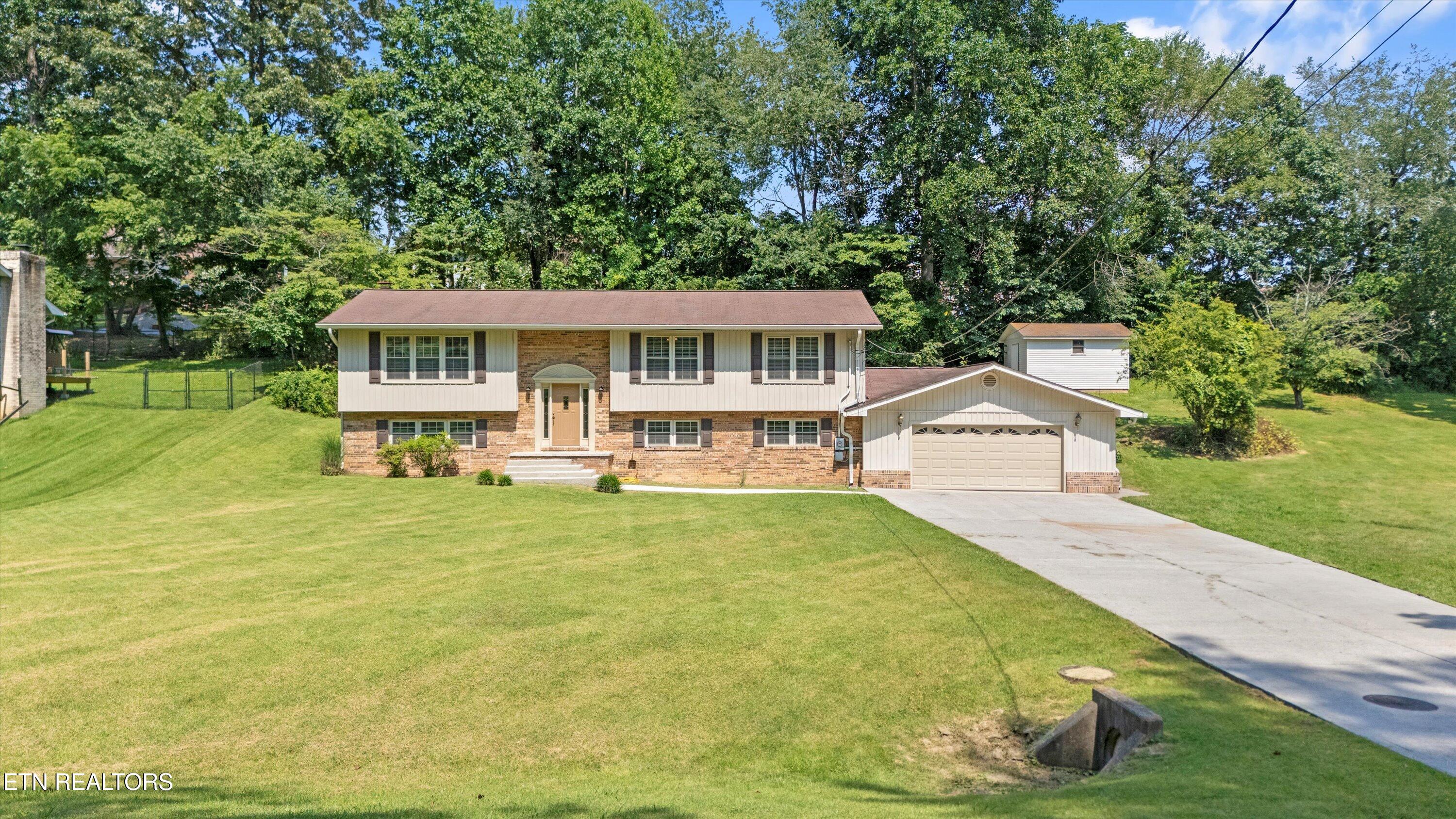 622 Woodland Drive