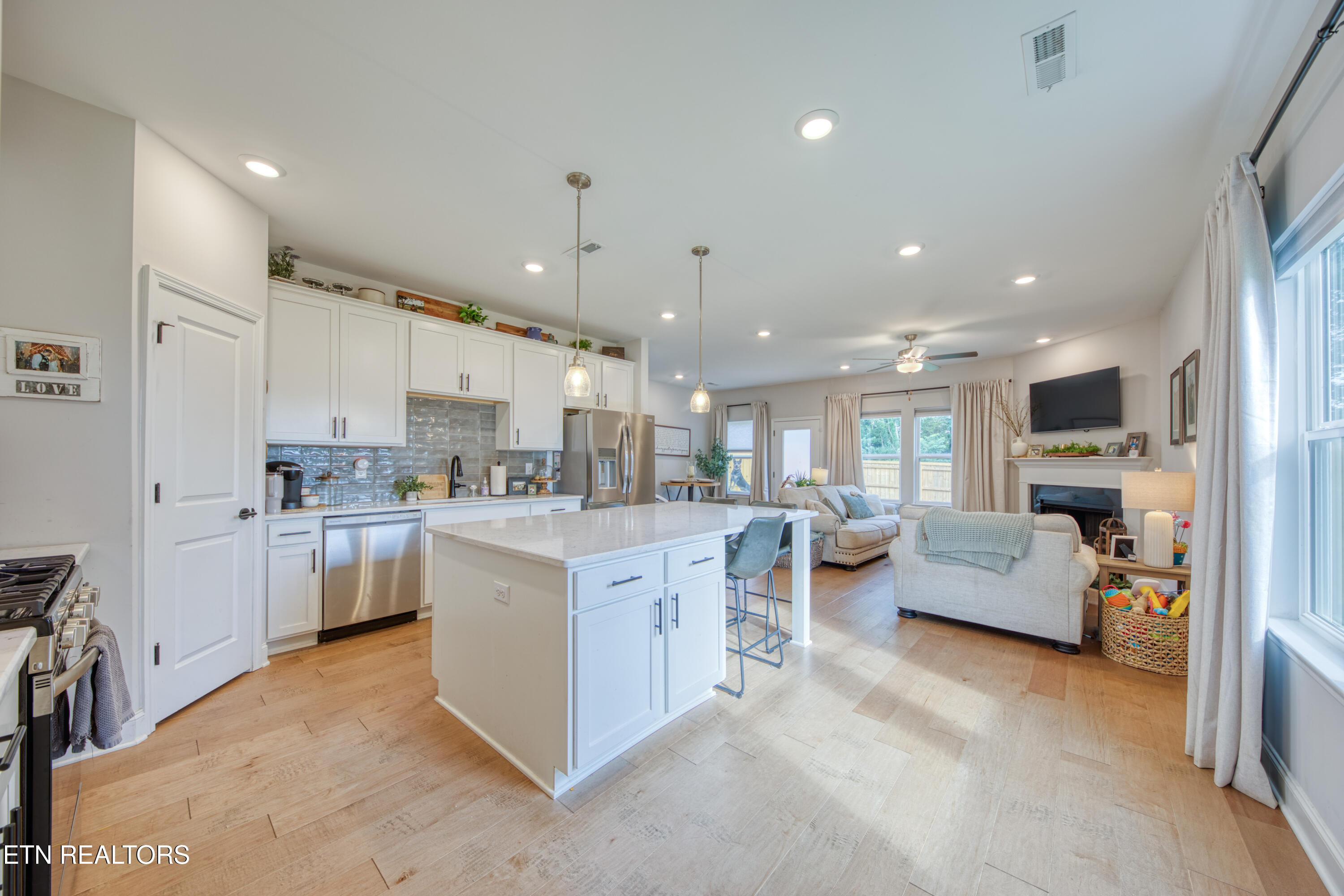 247 English Oak Lane