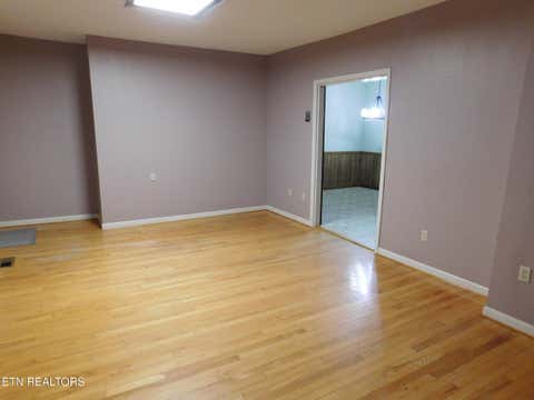 Tiny photo for 302 County Road 331, Sweetwater, TN 37874 (MLS # 1350014)