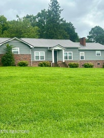 302 County Road 331 Sweetwater TN 37874