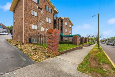 Tiny photo for 1510 Forest Ave #D101, Knoxville, TN 37916 (MLS # 1333811)