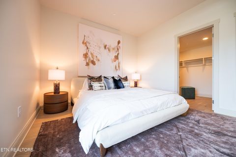 Tiny photo for 122 Stadium Way #612, Knoxville, TN 37915 (MLS # 1333048)