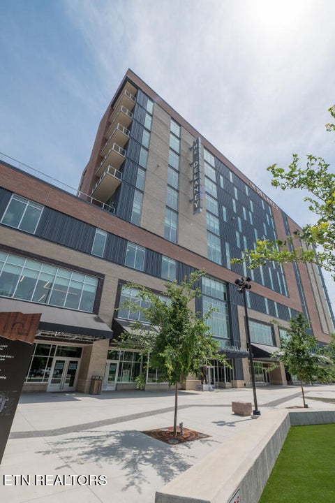 Tiny photo for 122 Stadium Way #612, Knoxville, TN 37915 (MLS # 1333048)
