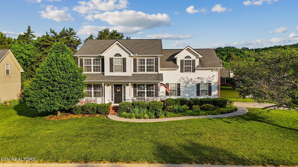 Photo of 3319 Branch Hill Lane, Knoxville, TN 37931 (MLS # 1340814)