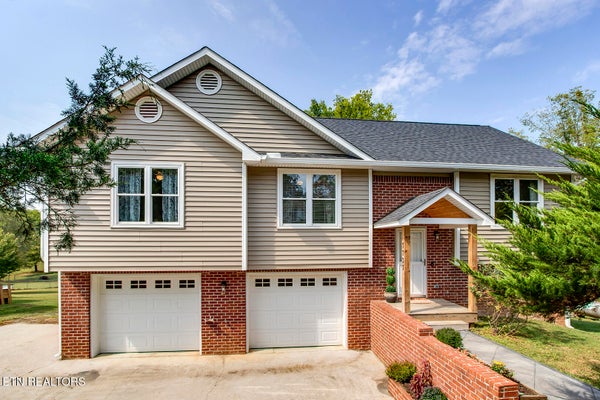 7737 GRIFFITH RD, KNOXVILLE, TN 37938 - Image 46f6ff5e2ec0e95d5b73faad58977bd4/2675262242