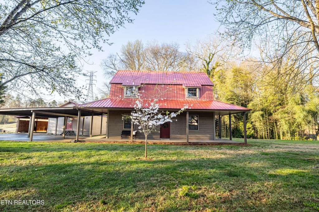 Photo of 2943 Samples Rd, Louisville, TN 37777 (MLS # 1294950)