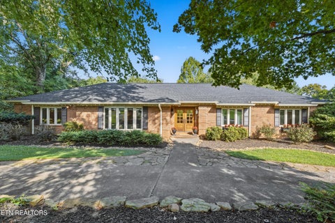 Photo of 2301 Craig Cove Rd, Knoxville, TN 37919 (MLS # 1353831)