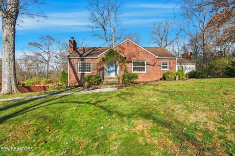 Photo of 5111 E Sunset Rd, Knoxville, TN 37914 (MLS # 1322833)