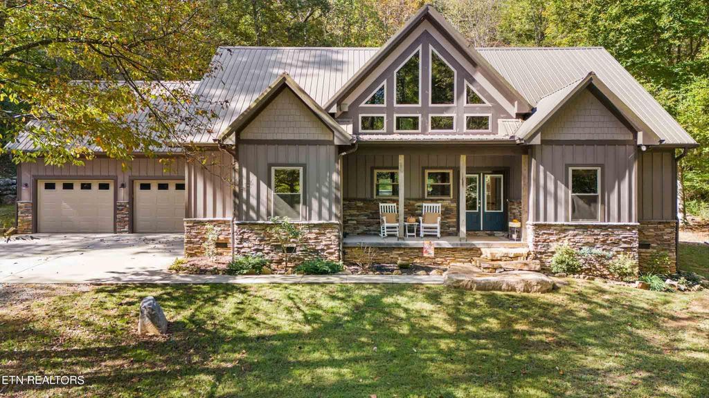 Photo of 218 Old Cove Rd, Walland, TN 37886 (MLS # 1279497)
